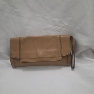 Chic Tan Leather Wristlet Clutch